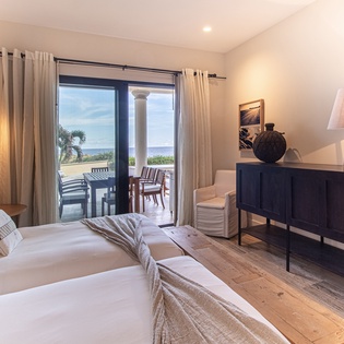 Double bed suite with patio access