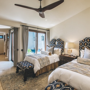 Double bed suite with views