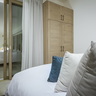 Bedroom suite