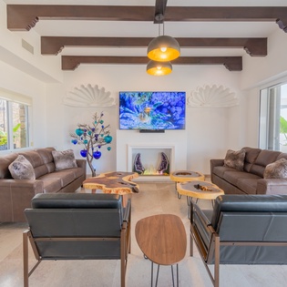 Spacious living arear_Azul-30