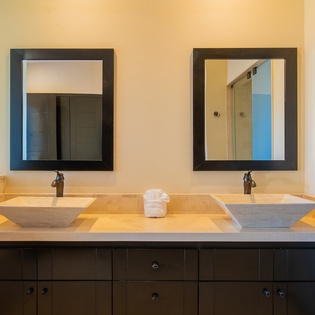 En-suite bathroom with double sink-22