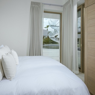 Bedroom suite