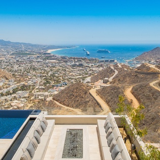 Fire pit with amazing Cabo views