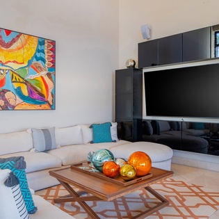 Spacious living area