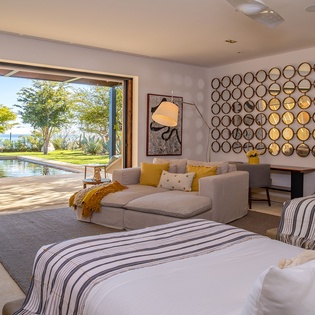 Double bed suite with entrance to patio