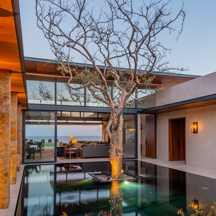 Spectacular modern architecture