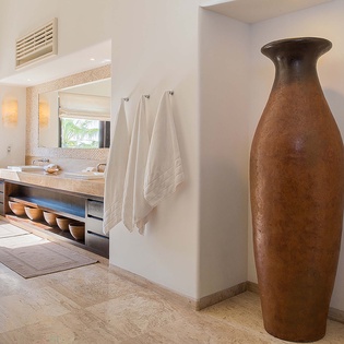 27_villa_fundadores_suite2bath3