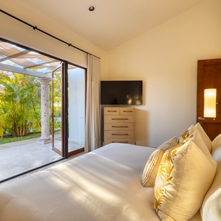Bedroom suite with outdoor access