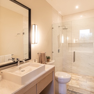 En suite bathroom with walk in shower