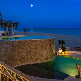 11casa_keller_pool_night