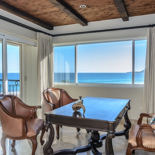 Sitting area with access to balcony