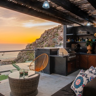 Outdoor seating with bar and bbq