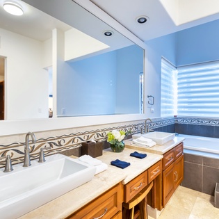 En suite bathroom