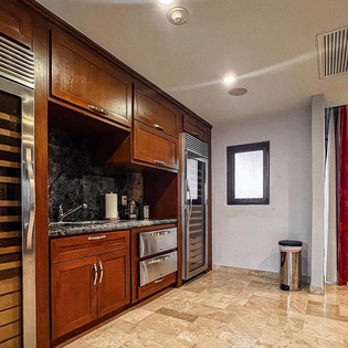 Residence_101_-_102_Playa_De_La_Paz-21