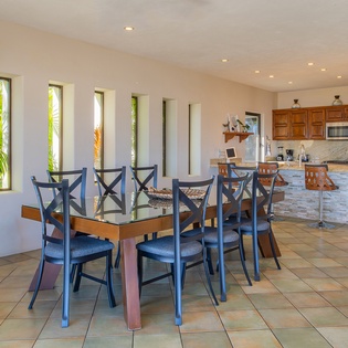 Dining area seating 8