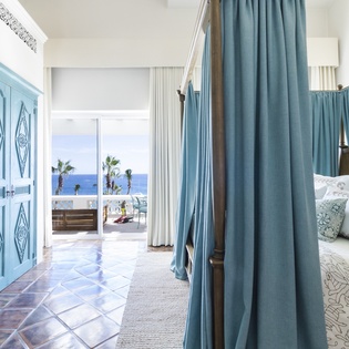 Bedroom suite