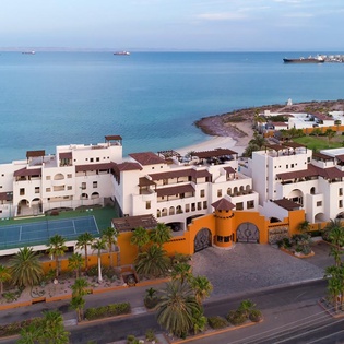 Residence_101_-_102_Playa_De_La_Paz-56