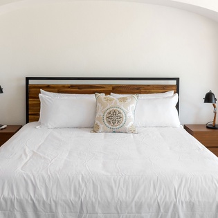 Bedroom suite with ocean view-18