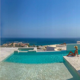 Pool terrace