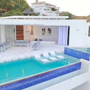 Pool terrace