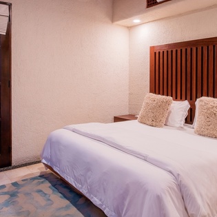 Bedroom suite