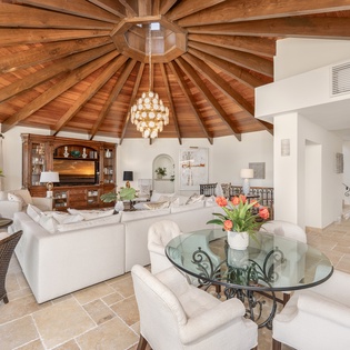 Spacious living area