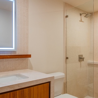 En suite bathroom