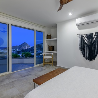 Double bed suite with terrace access