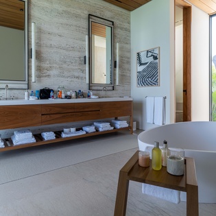 En suite bathroom