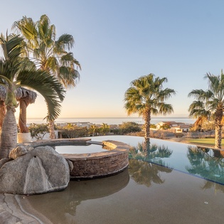Jacuzzi and poolside with incredible ocean views