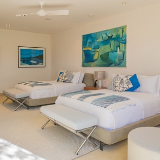 Double bed suite