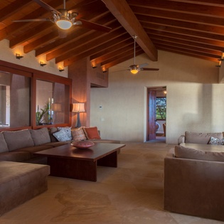 Upstairs sitting area