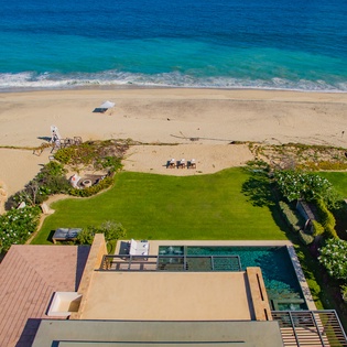 Marvelous beachfront location overlooking the Sea of Cortez
