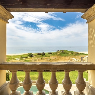 Terrace overlooking the ocean