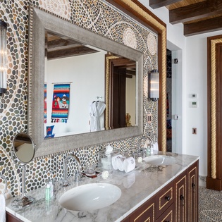 En suite bathroom