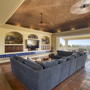 Spacious living area