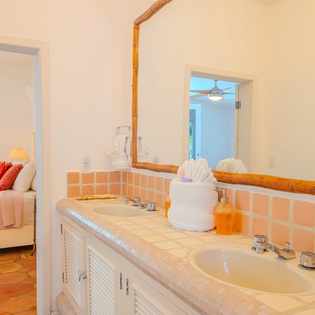 En suite bathroom