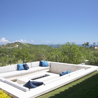 Lounge area