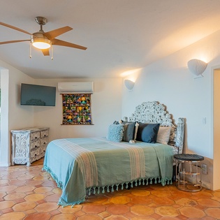 Bedroom suite