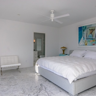 Bedroom suite