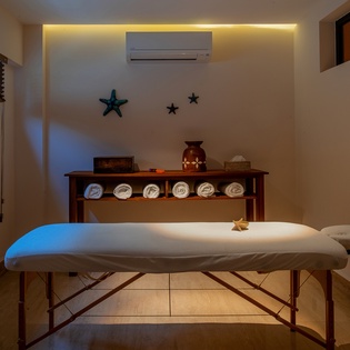 Massage table