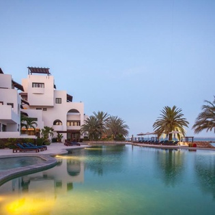 Residence_101_-_102_Playa_De_La_Paz-39