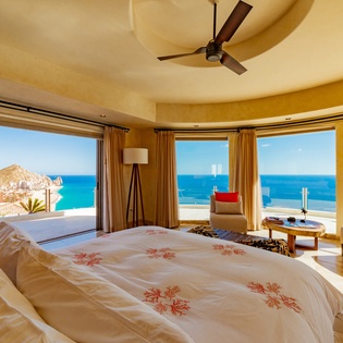 Tortuga bedroom
