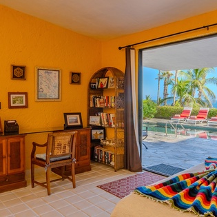 Double bed suite with patio access