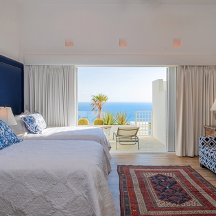 Double bed suite with terrace access and ocean views