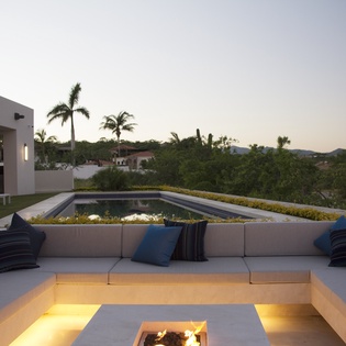 Cozy fire pit