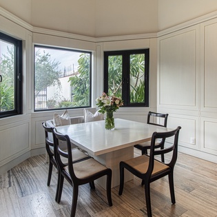 Extra dining area