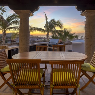 Palapa outside dining