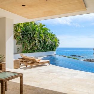 Patio overlooking the ocean