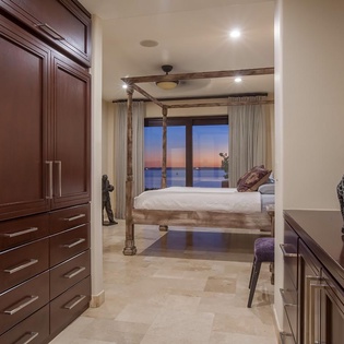Residence_101_-_102_Playa_De_La_Paz-28